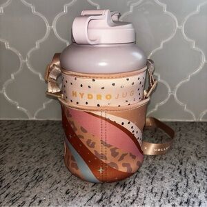 Hydro Jug x Holley Gabrielle Sleeve and Jug